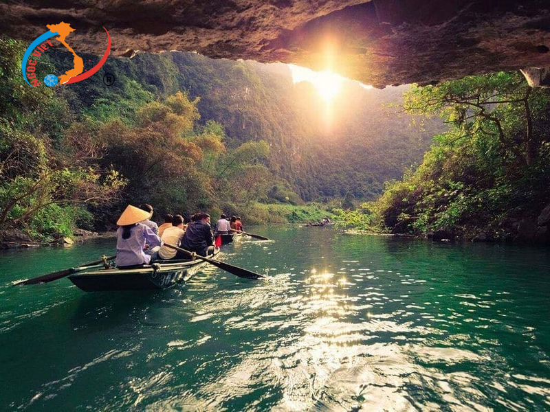 NINH BÌNH - TRANG AN - BAI DINH TEMPLE - MUA CAVE - TUYET TINH COC